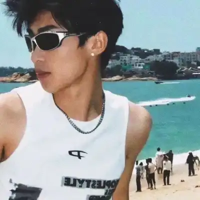 卢浅伽 卢浅伽